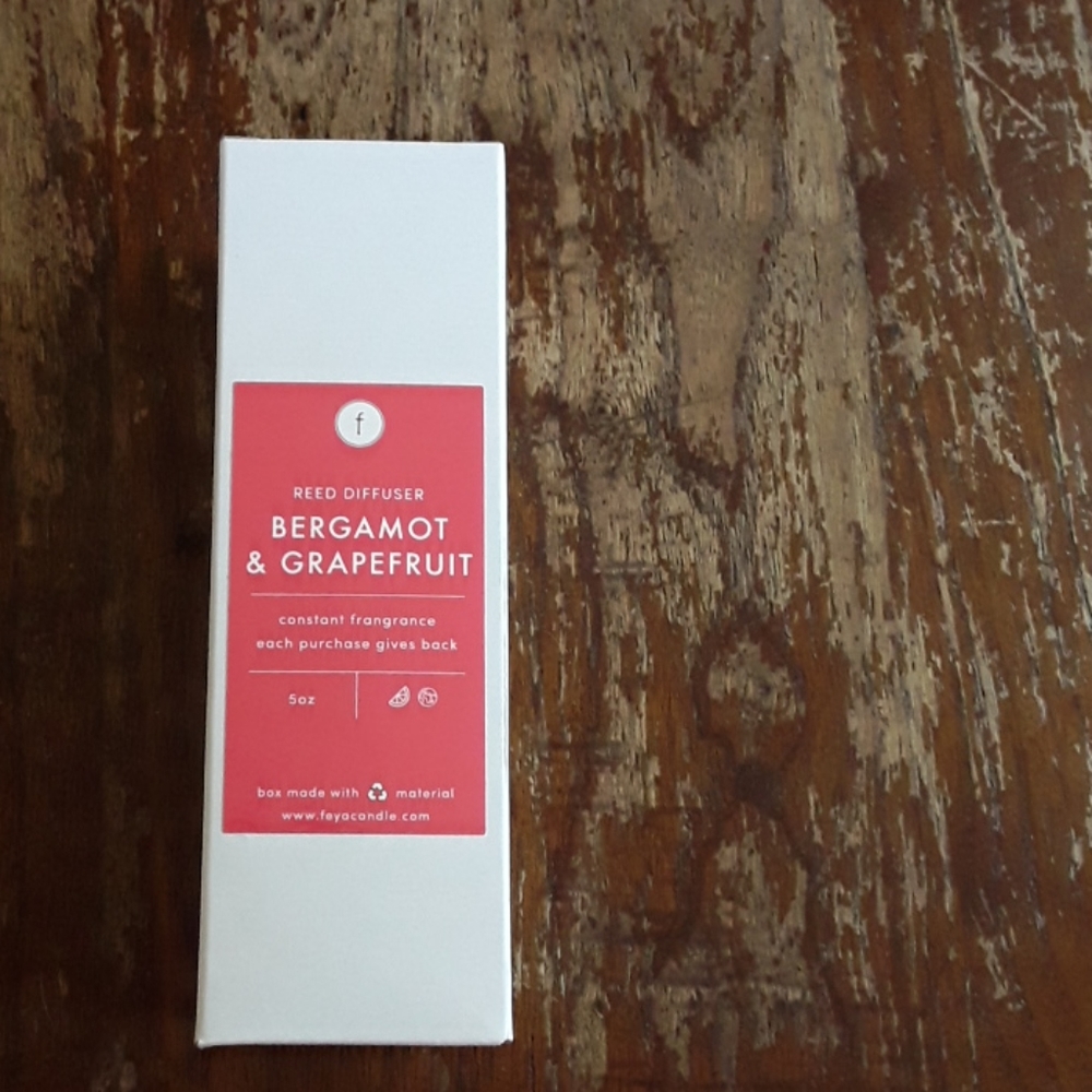 Feya Candle Bergamot and Grapefruit Reed Diffuser